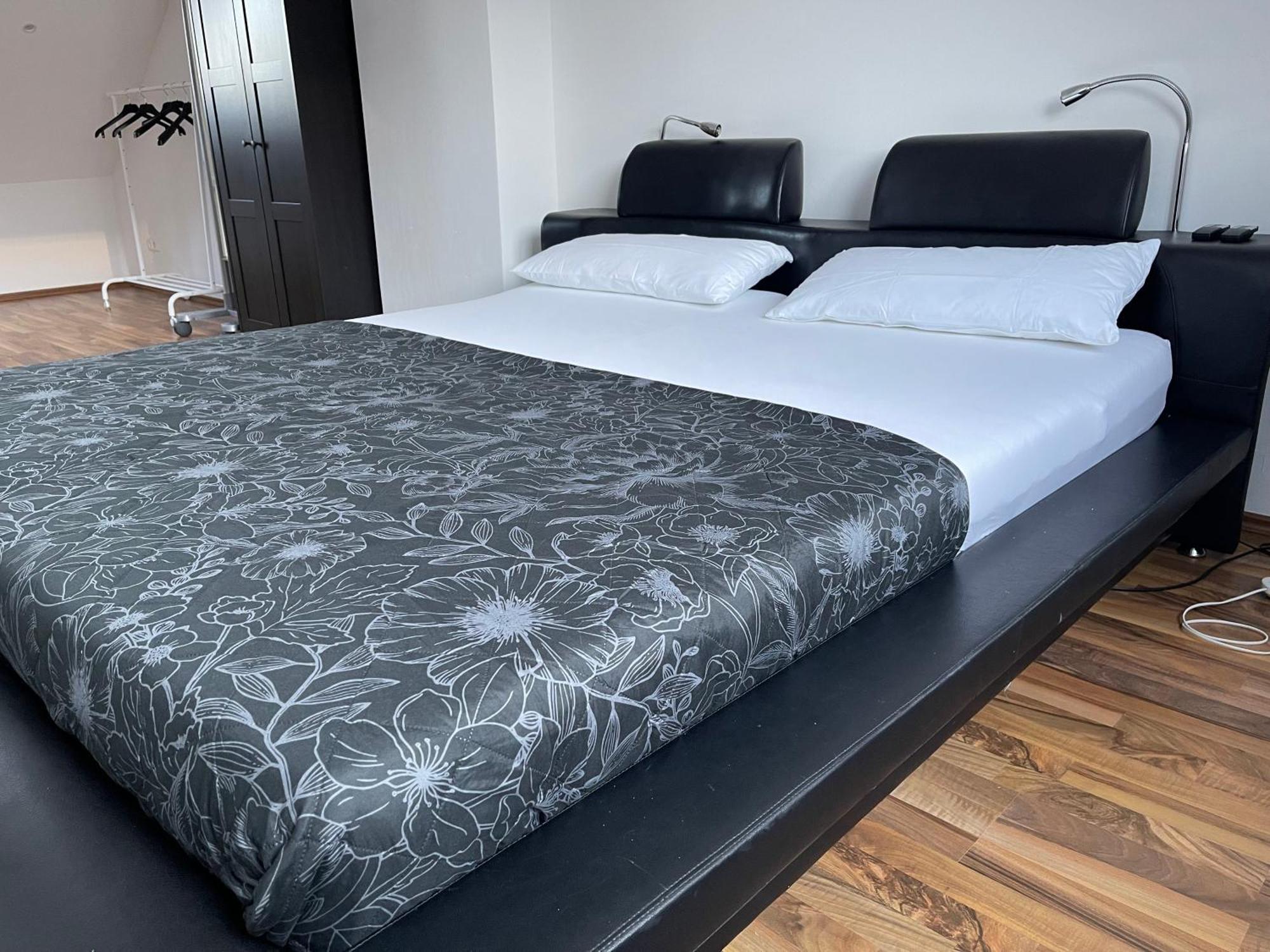 Luxurioeses Zimmer 10Min Zum Universitaet Kassel Zewnętrze zdjęcie